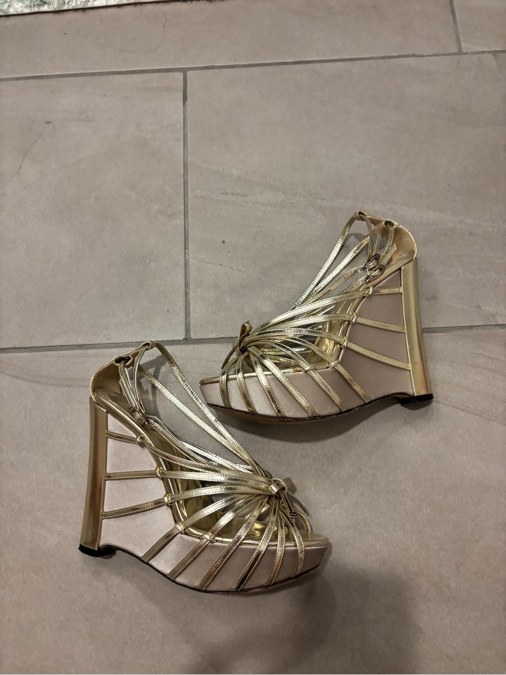 Christian Dior wedges size 6